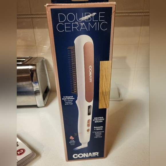Conair double ceramic straightener brush - Picture 1 of 10